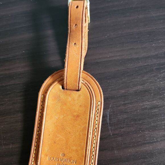 Louis Vuitton Brown Leather Travel Tag - Picture 1 of 6
